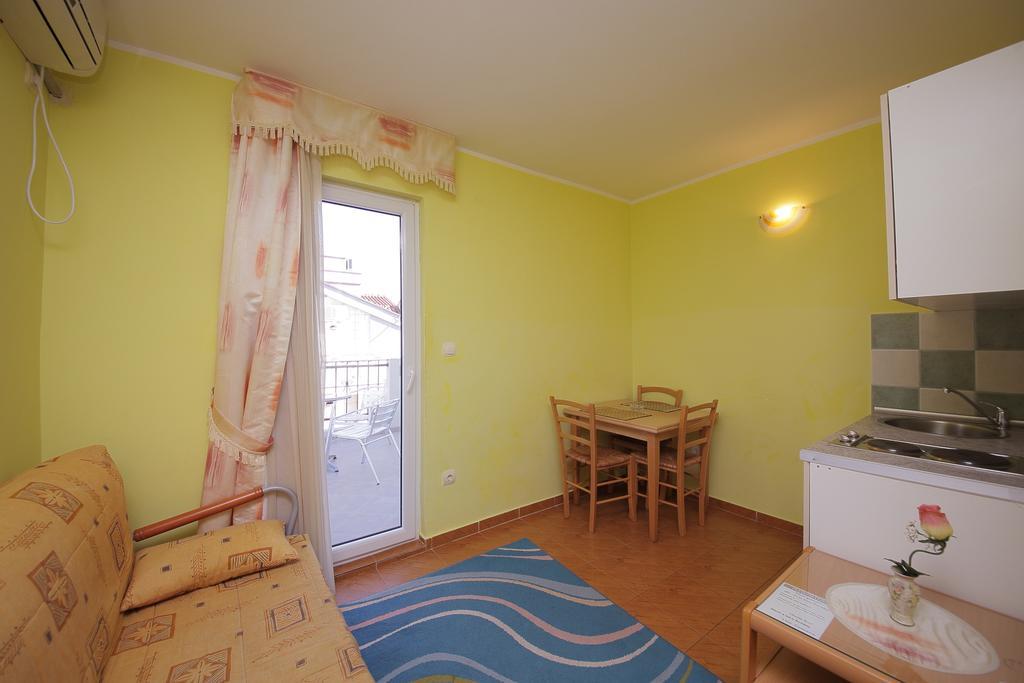 Apartments Tamara Budva Bilik gambar
